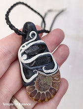 Load image into Gallery viewer, Pendant - Ammonite with quartz
